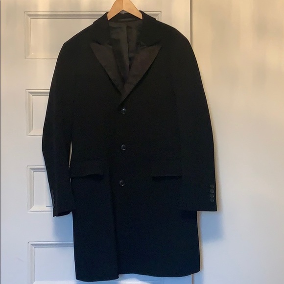 Hugo Boss coat - Picture 3 of 6